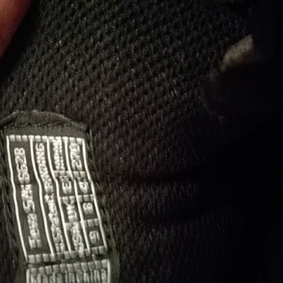 Durable Black and Brown Hiking Shoes - Picture 5 of 6